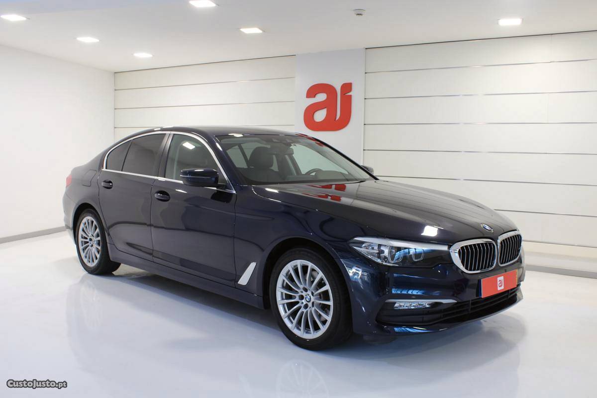 BMW 520 d AUTO 190cv  Abril/18 - à venda - Ligeiros