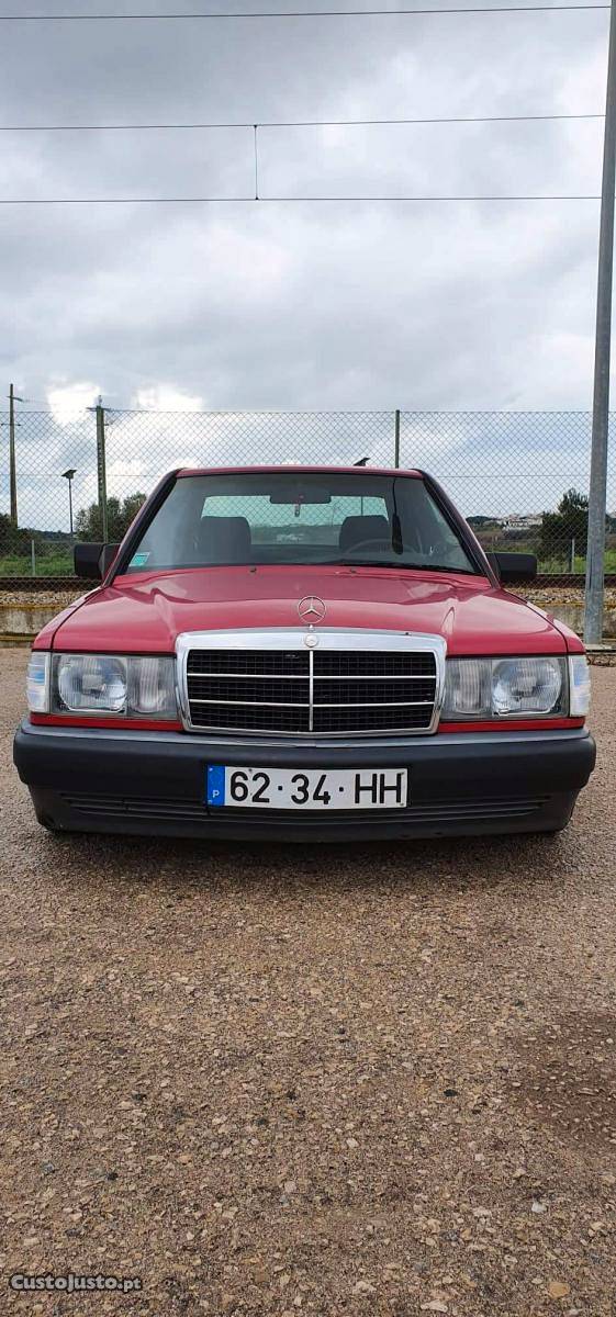 Mercedes-Benz d Setembro/90 - à venda - Ligeiros