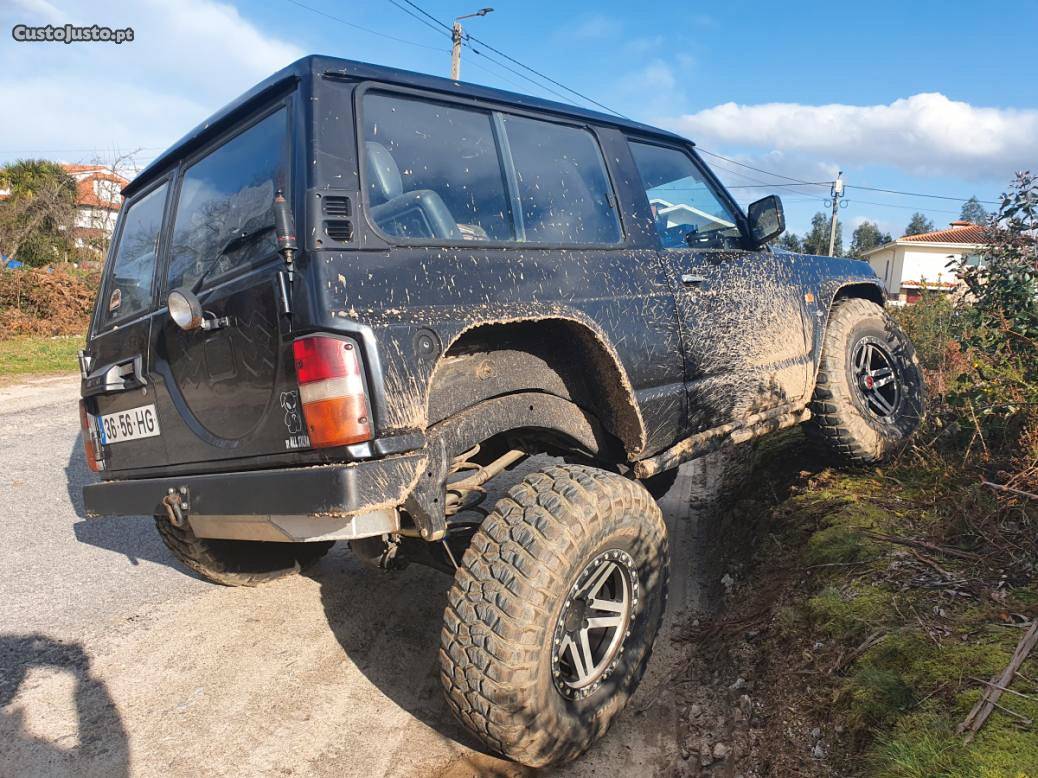 Nissan Patrol Gr y60 Junho/96 - à venda - Ligeiros