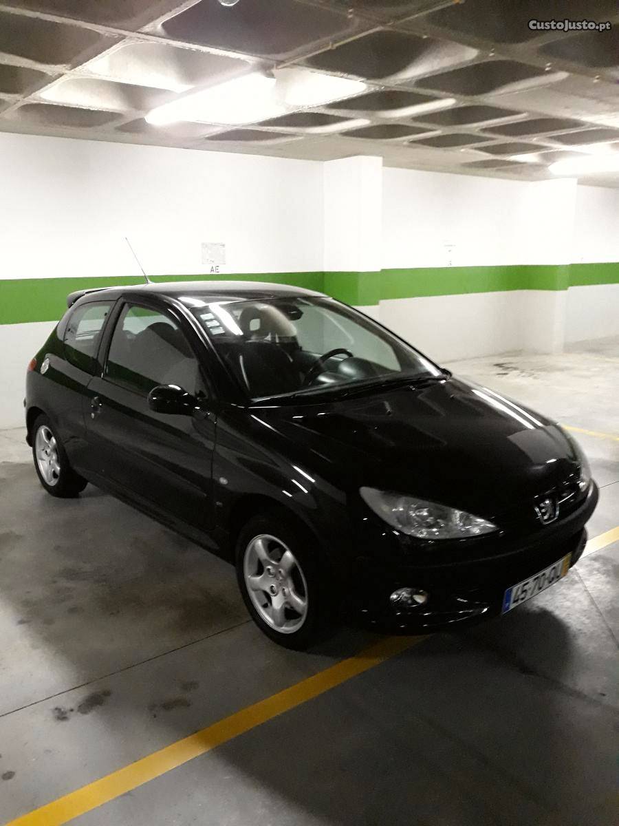 Peugeot 206 GTI Dezembro/00 - à venda - Ligeiros