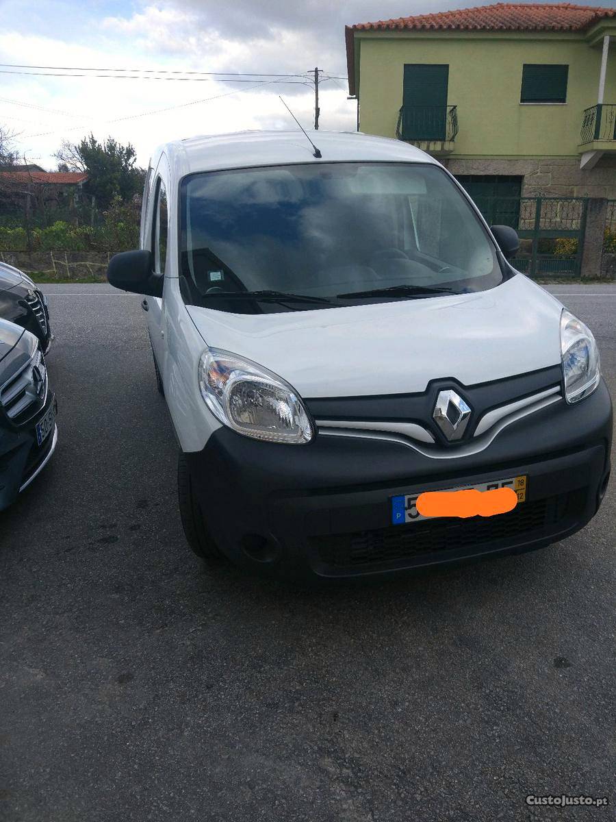 Renault Kangoo compact Dezembro/18 - à venda - Comerciais /