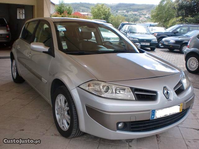 Renault Mégane 1.5dci 105cv. Julho/08 - à venda - Ligeiros