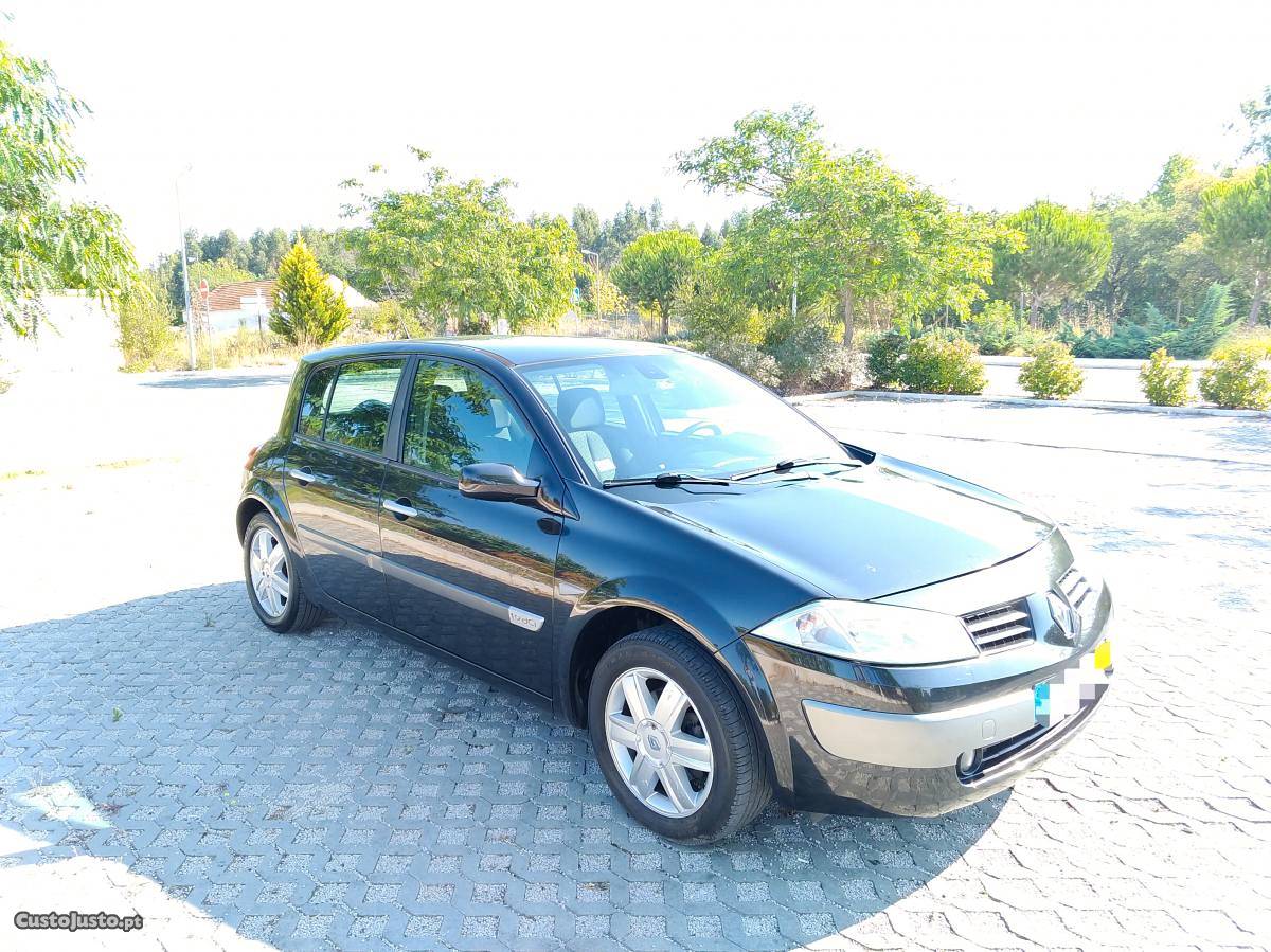 Renault Mégane Cv Dezembro/03 - à venda - Ligeiros