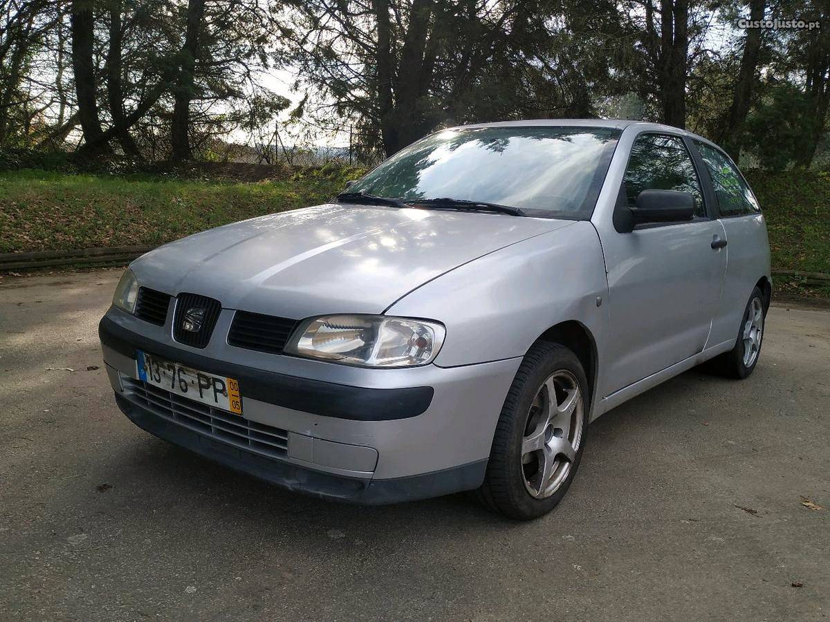 Seat Ibiza 1.9 SDI Maio/00 - à venda - Ligeiros