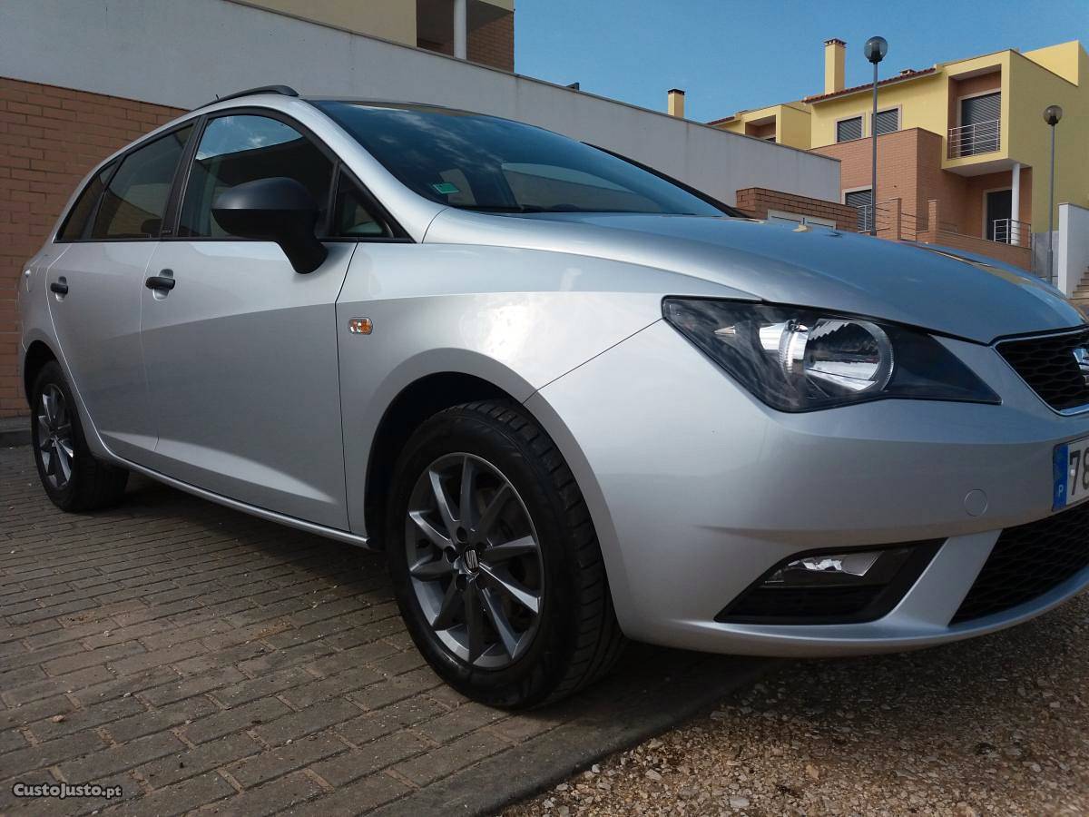 Seat Ibiza ST1.6 TDI Setembro/15 - à venda - Ligeiros