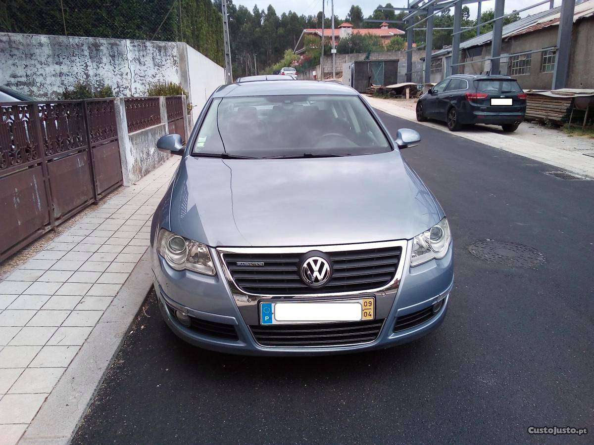 VW Passat 2.0 tdi bluemotion Abril/09 - à venda - Ligeiros