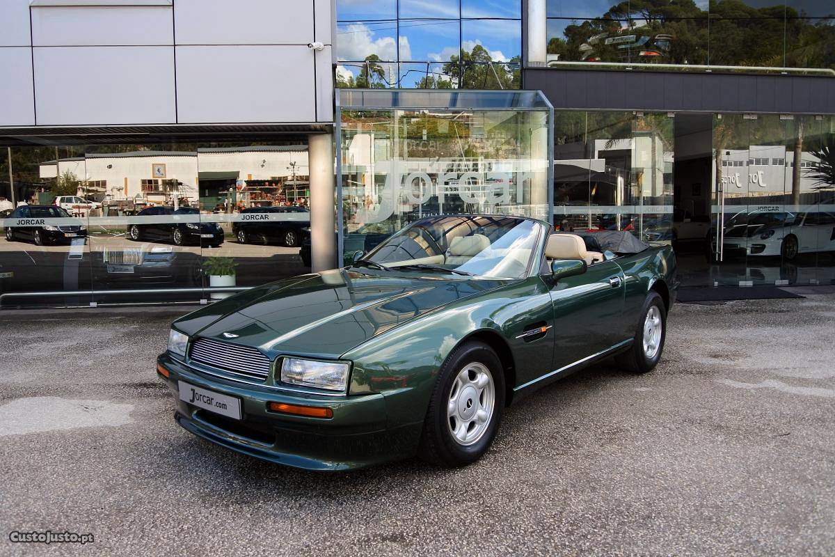 Aston Martin Virage V8 Volante Dezembro/93 - à venda -