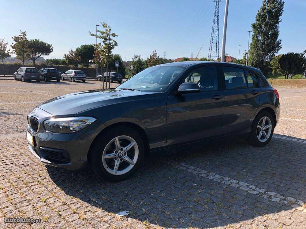 BMW 116 Cx Automática Abril/16 - à venda - Ligeiros