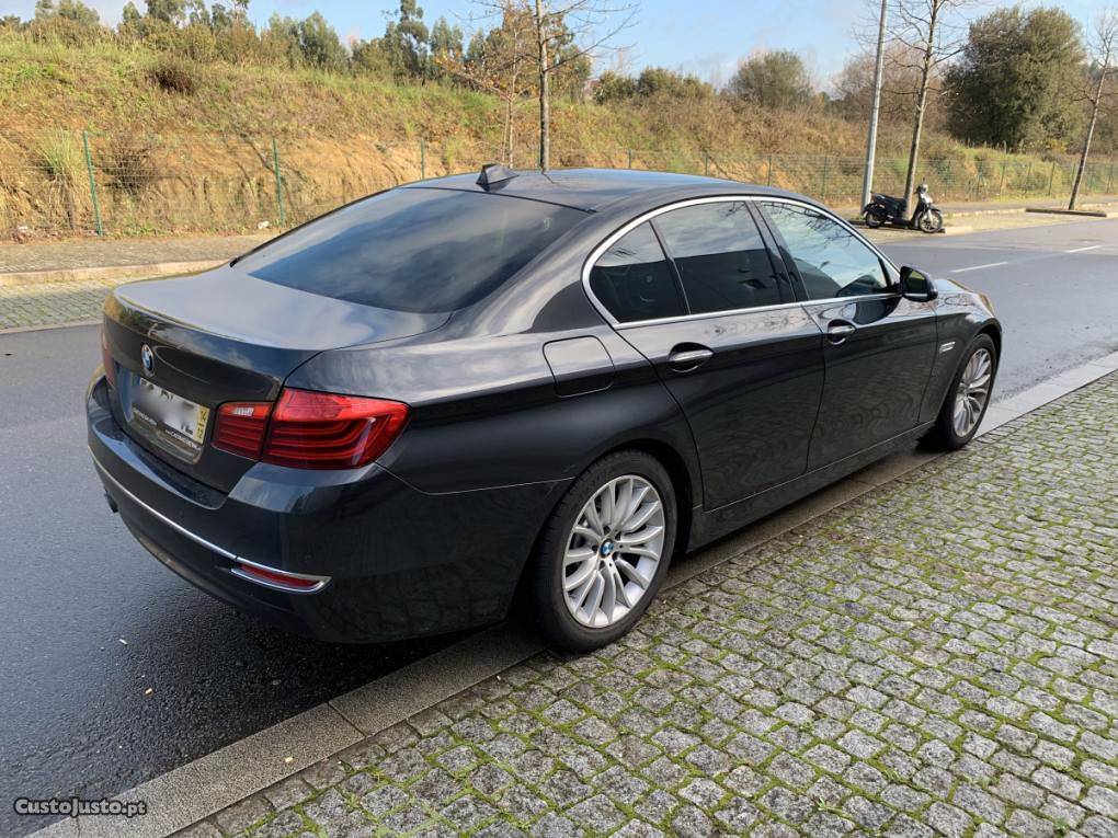 BMW 520 D luxury Dezembro/14 - à venda - Ligeiros