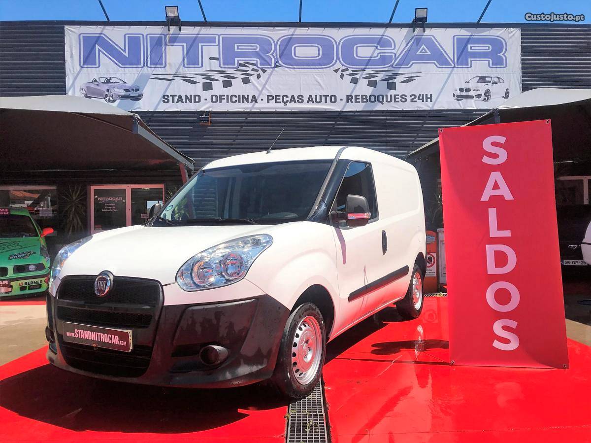 Fiat Doblo Iva Dedutível Agosto/14 - à venda - Comerciais