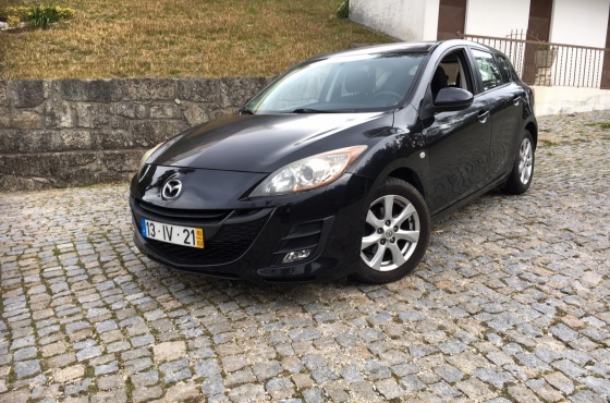 Mazda 3 1.6 MZ-CD - Carlos & Manuel Dias Lda