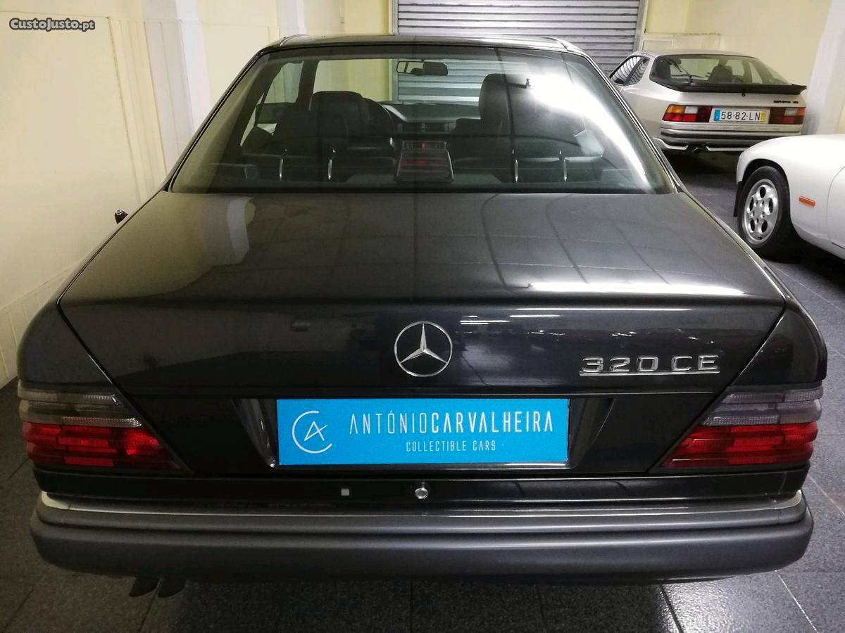 Mercedes-Benz E 320 Coupé 320 CE Agosto/94 - à venda -