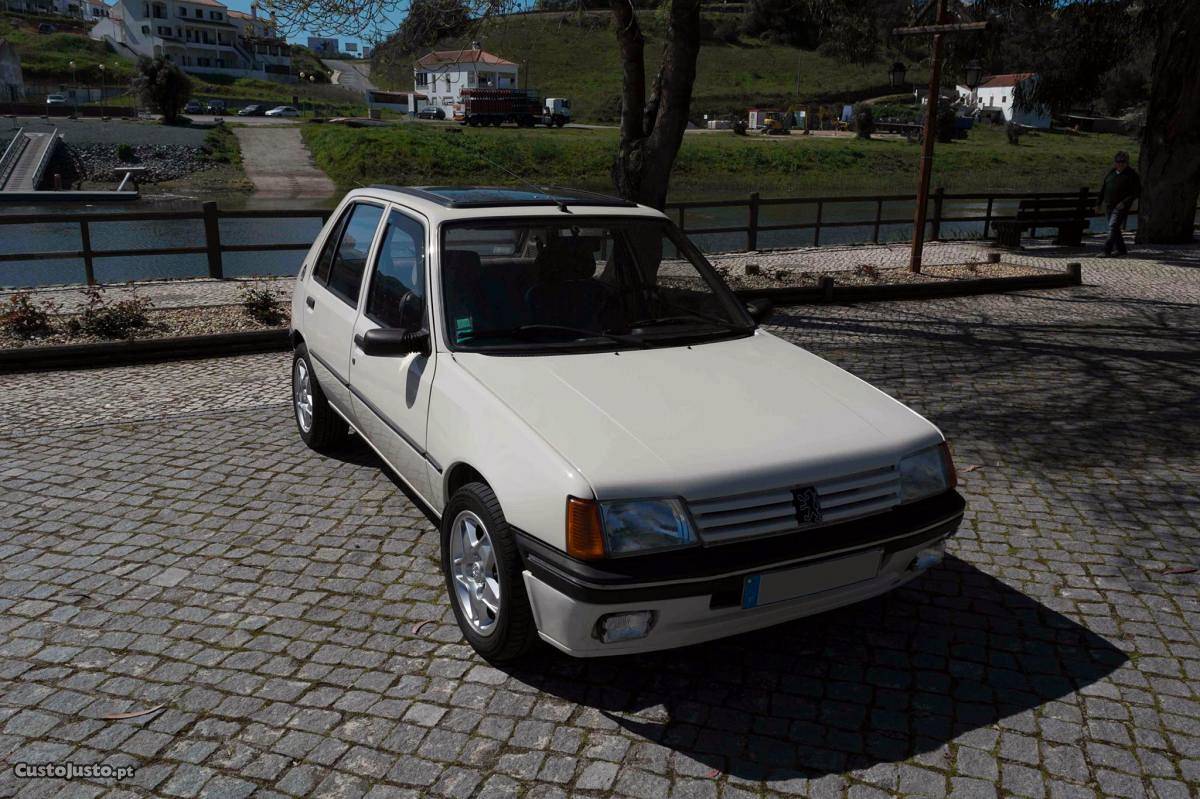 Peugeot 205 SR Julho/89 - à venda - Ligeiros Passageiros,