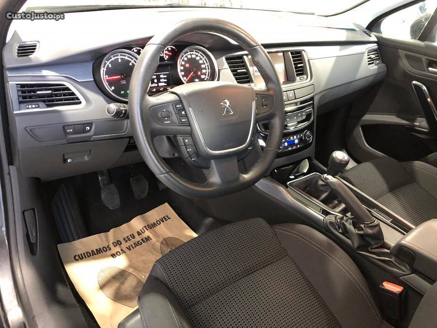 Peugeot  e-HDI 120 Business Março/17 - à venda -