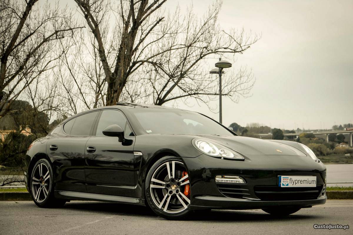 Porsche Panamera 3.0 D DIESEL Outubro/11 - à venda -