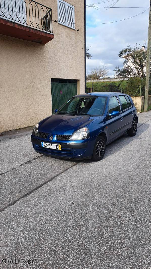 Renault Clio V Impecável Setembro/02 - à venda -