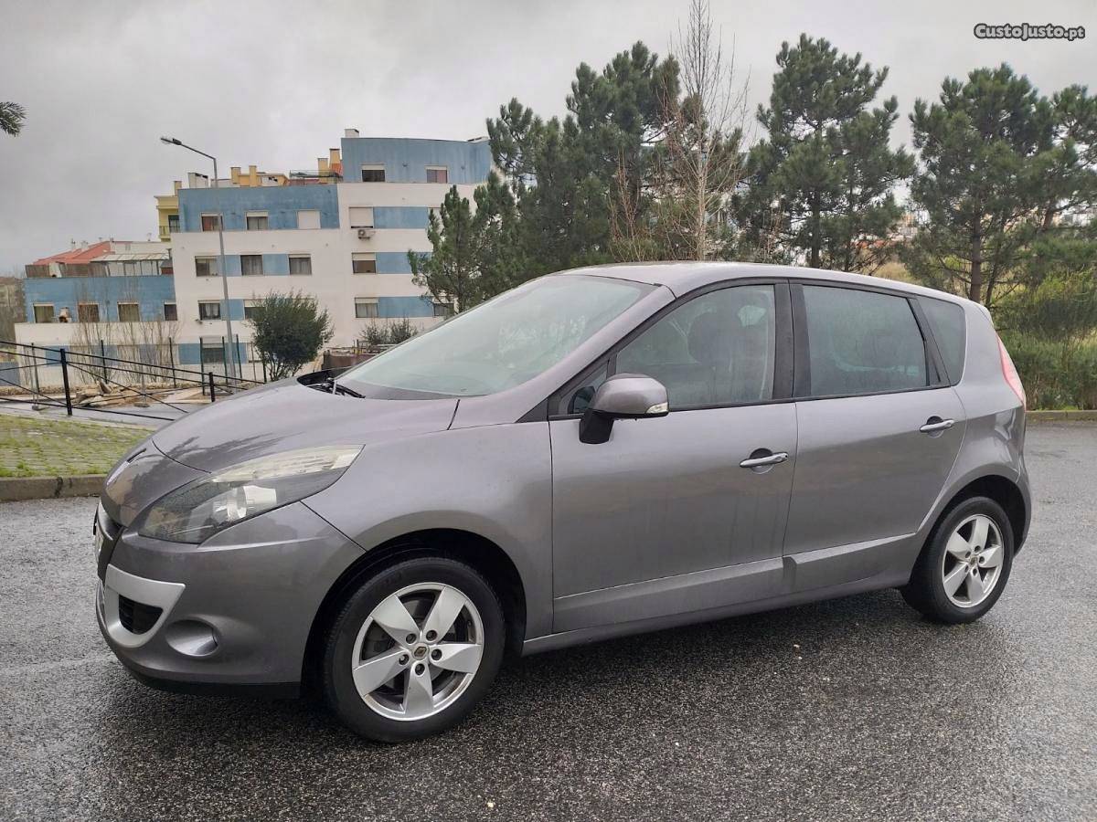 Renault Scénic 1.5 dCi Nacional Janeiro/10 - à venda -