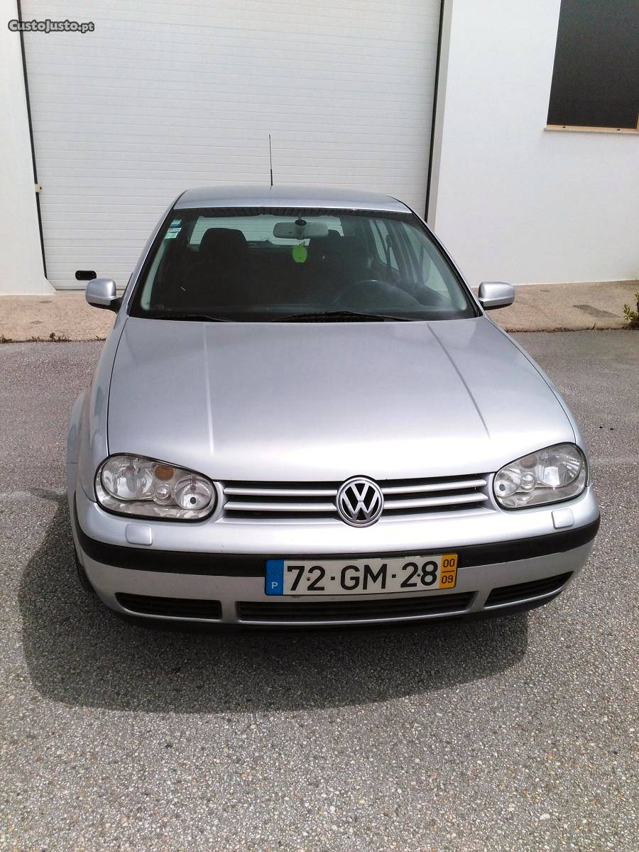 VW Golf 1.9 TDI cx 6 Setembro/00 - à venda - Ligeiros