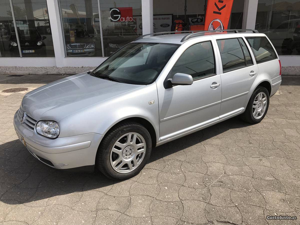 VW Golf Var. 1.9Tdi NAC. Maio/02 - à venda - Ligeiros