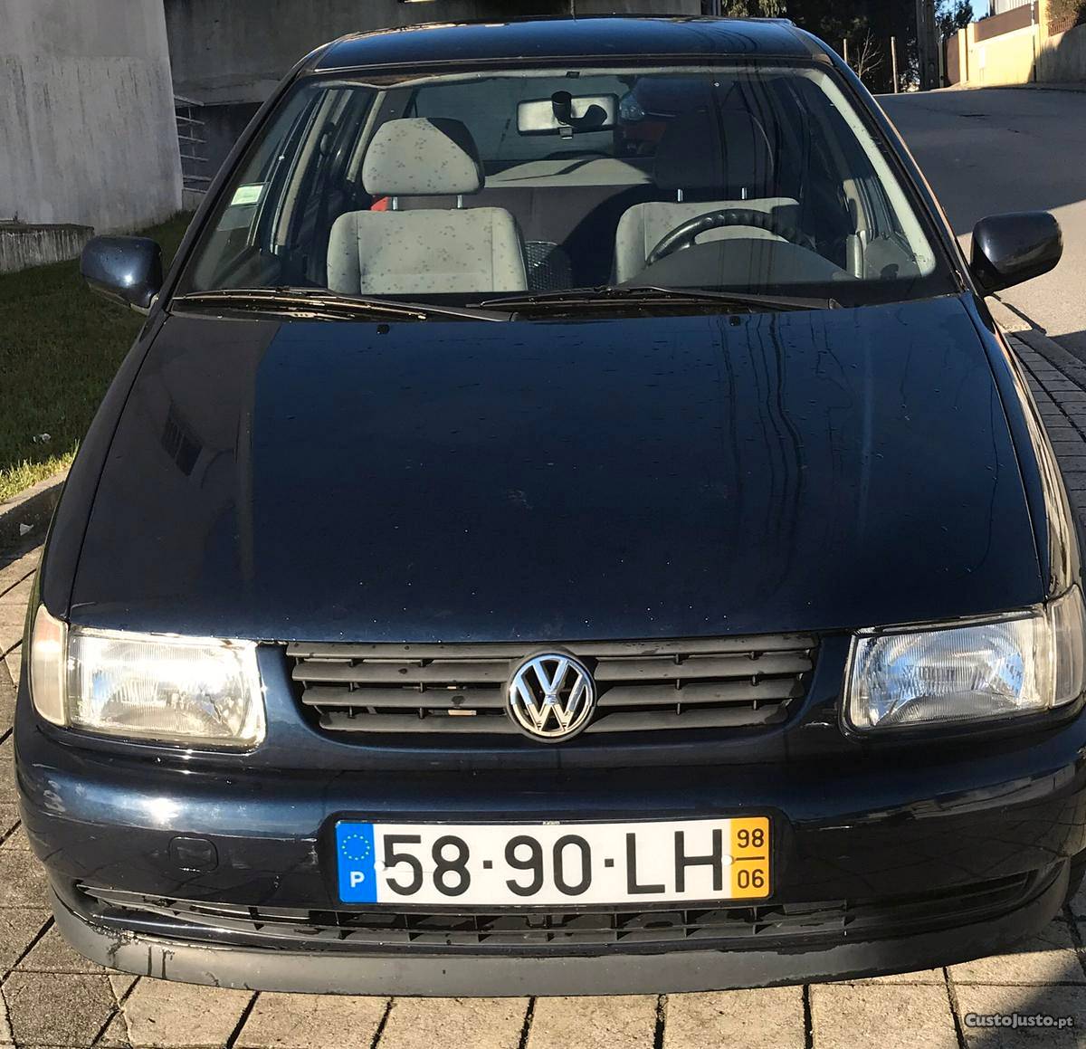 VW Polo Confort Junho/98 - à venda - Ligeiros Passageiros,