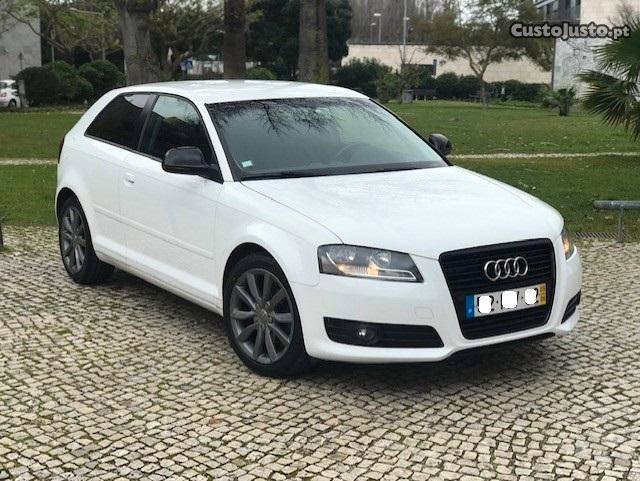 Audi A3 1.9TDI 105cv Naciona Junho/09 - à venda - Ligeiros