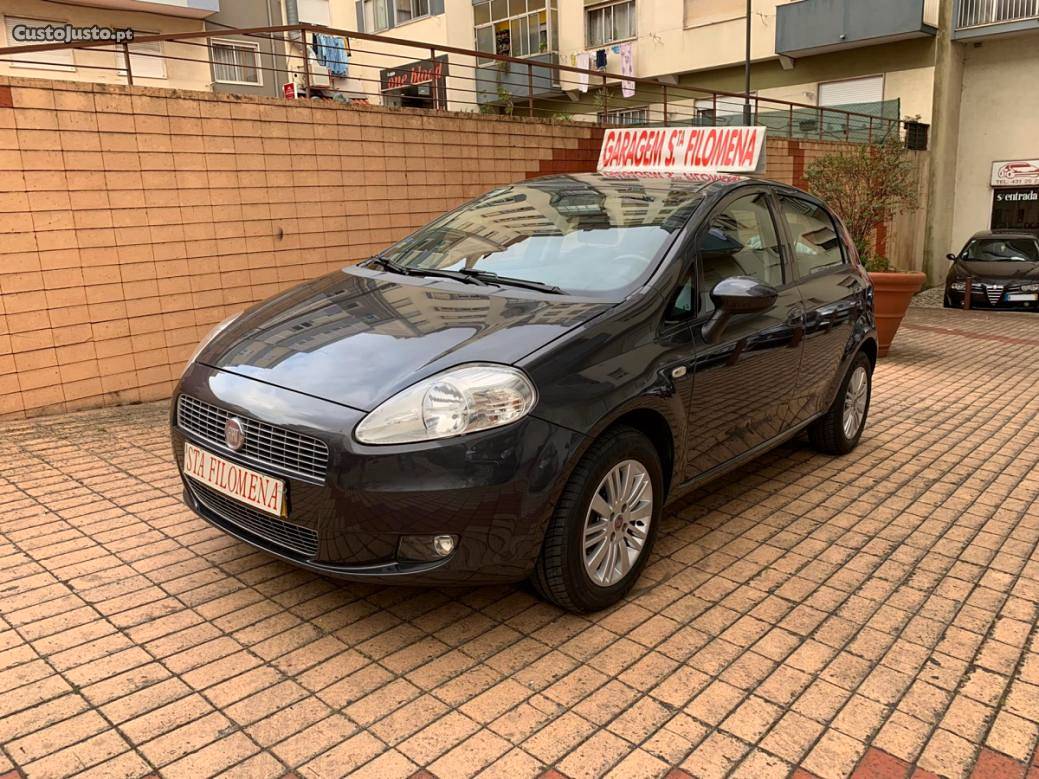 Fiat Grande Punto 1.2i - AC Km Abril/08 - à venda -