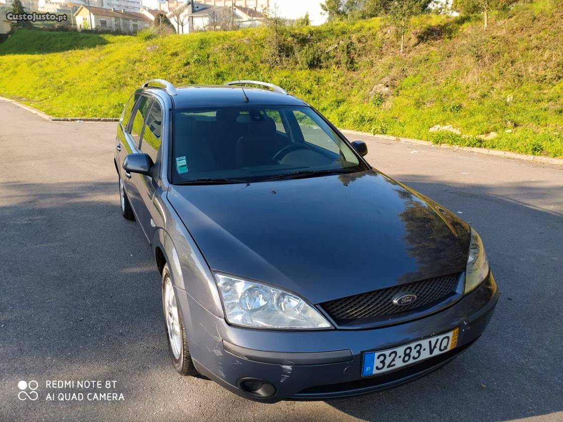 Ford Mondeo SW 2.0 TDCI GHIA Outubro/03 - à venda -