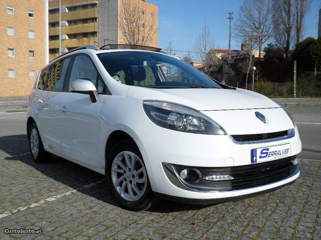 Renault Grand Scénic 1.5 DCI 7 LUGARES Fevereiro/13 - à