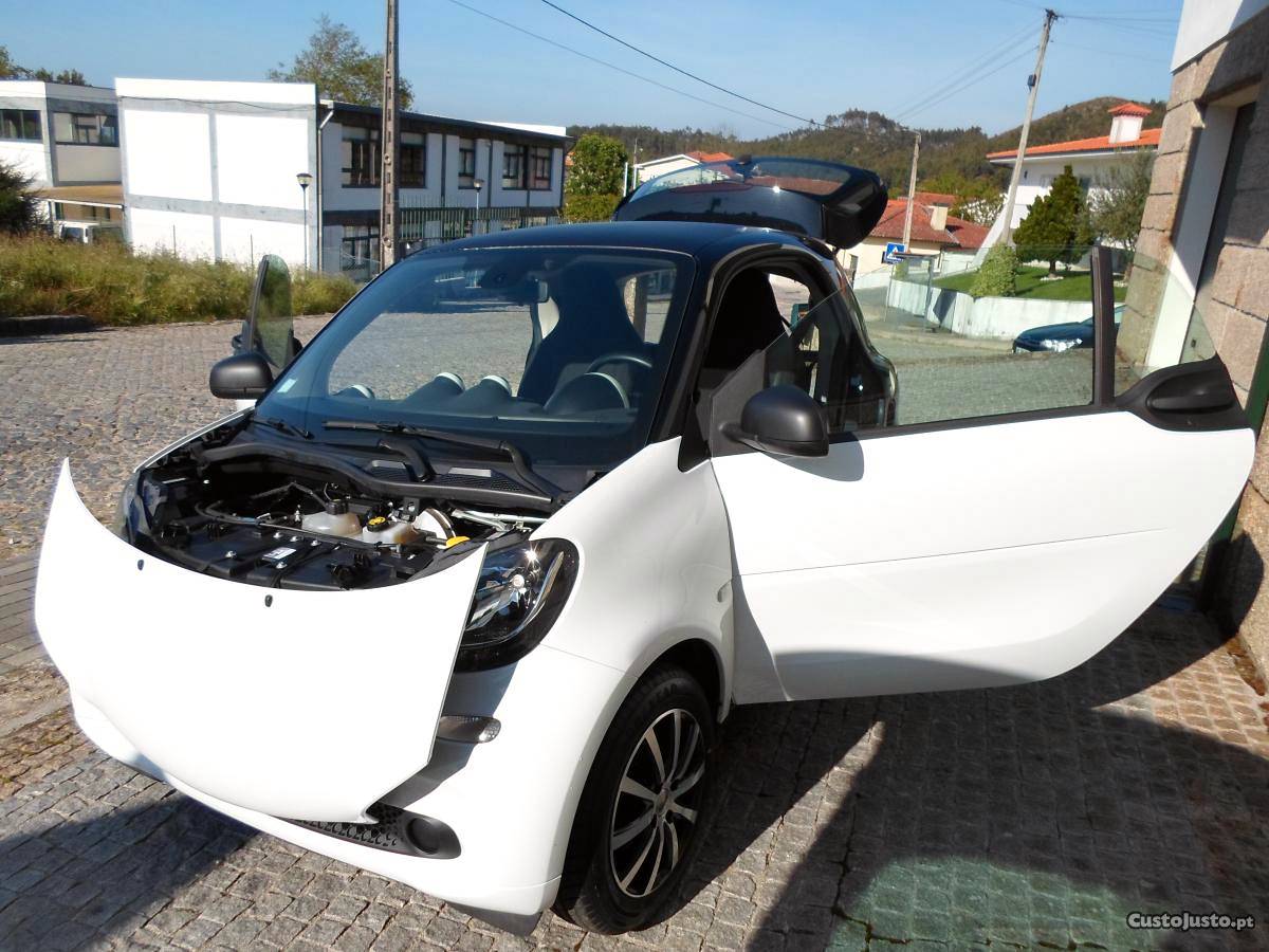 Smart ForTwo pure Julho/15 - à venda - Ligeiros