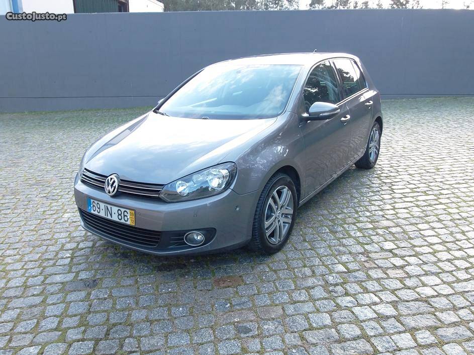 VW Golf VI 1.6 TDI DSG Dezembro/09 - à venda - Ligeiros