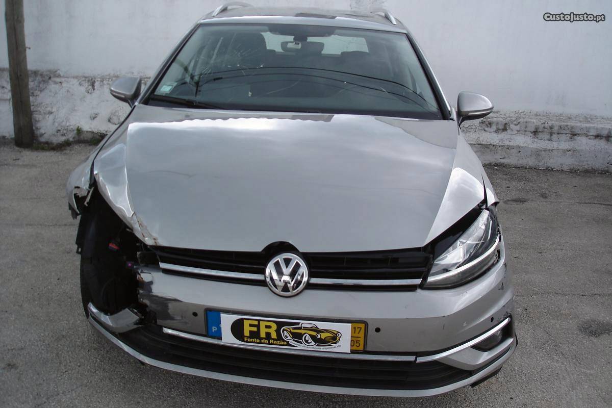 VW Golf Variant 1.6 Tdi Maio/17 - à venda - Ligeiros