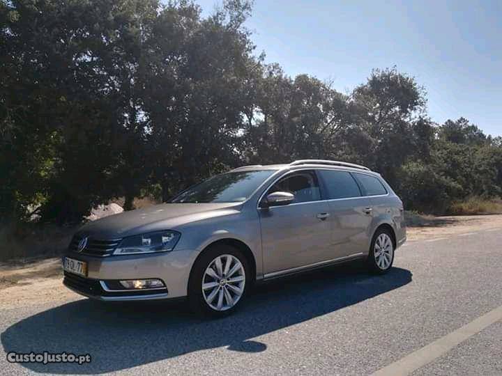 VW Passat Variant Outubro/12 - à venda - Ligeiros