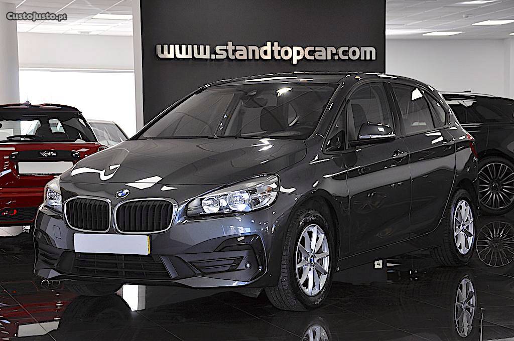 BMW 216 Active Tourer dA Outubro/18 - à venda - Monovolume
