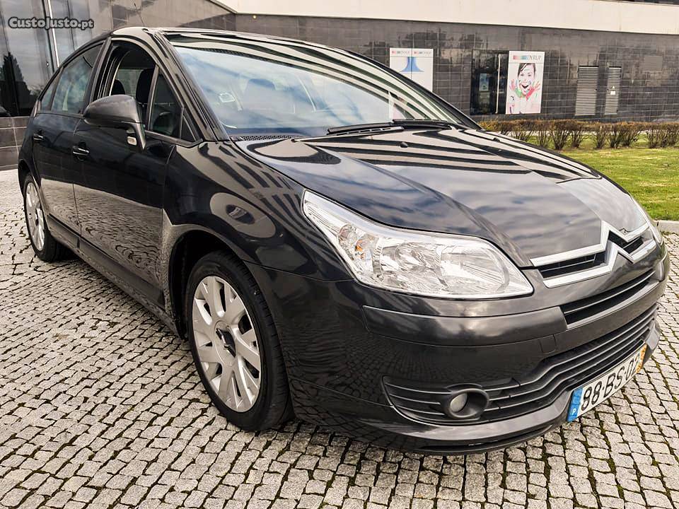 Citroën C4 1.6hdi 5lugares Julho/06 - à venda - Ligeiros