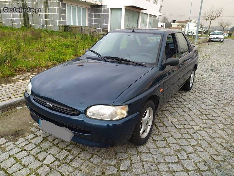 Ford Escort 1.3 EFI Abril/96 - à venda - Ligeiros