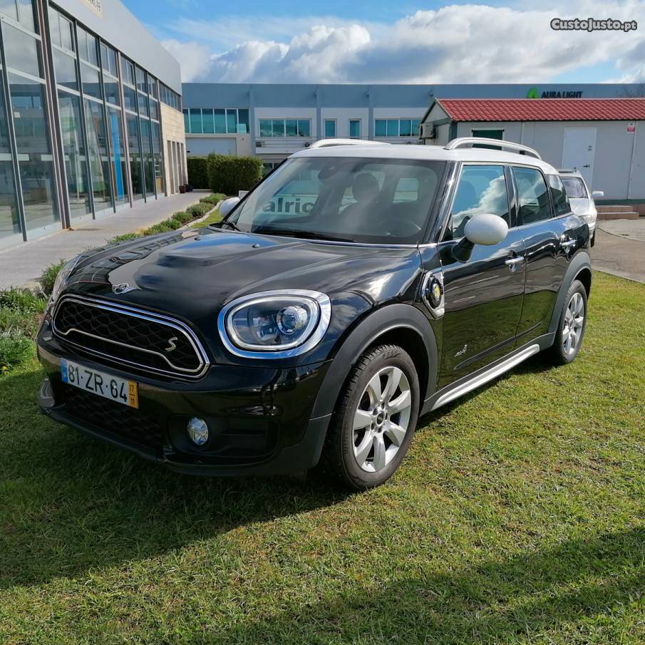 MINI Countryman Cooper S Novembro/17 - à venda - Ligeiros