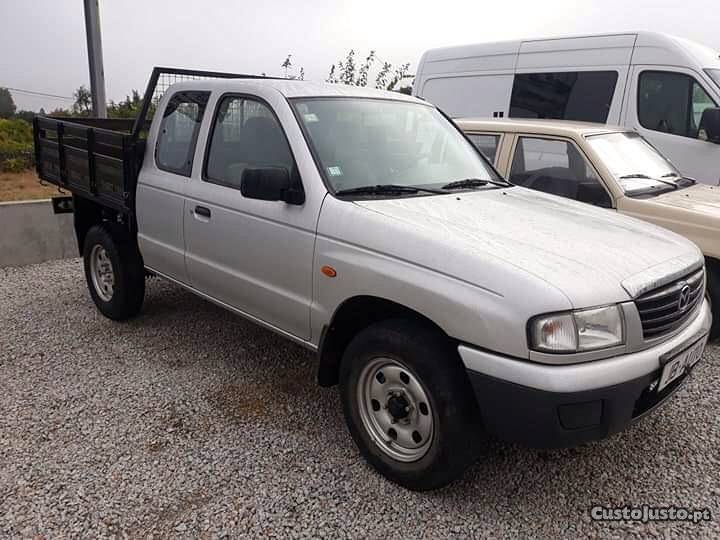 Mazda BTD 4X4 3LUG Dezembro/03 - à venda - Pick-up/