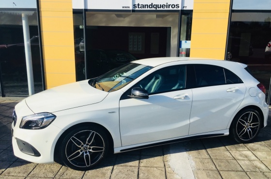 Mercedes-Benz A 180 PACK AMG - STAND QUEIROS - RENAULT