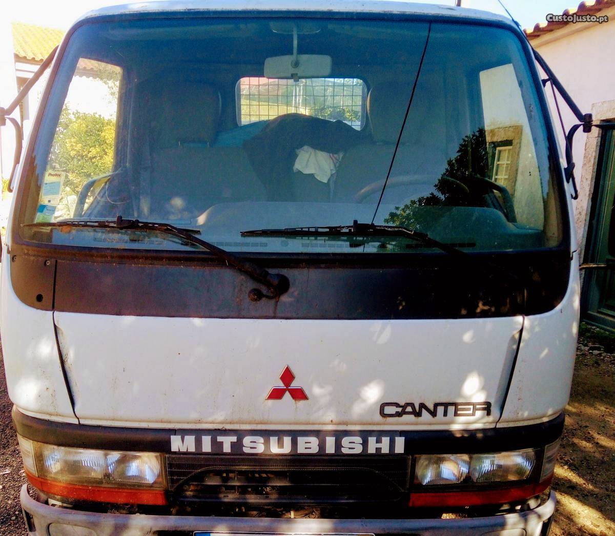 Mitsubishi Canter Fevereiro/98 - à venda - Comerciais /