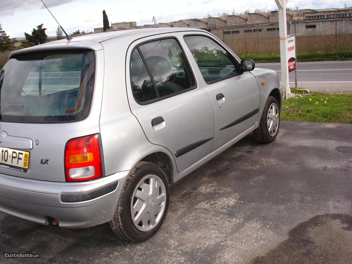 Nissan Micra  cc Abril/00 - à venda - Ligeiros