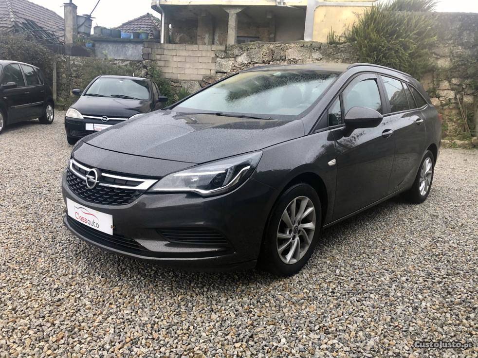 Opel Astra ST 1.6 CDTI Dinamic Maio/16 - à venda - Ligeiros