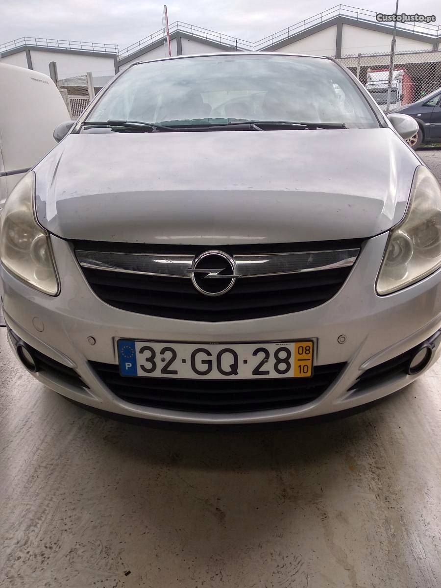 Opel Corsa 1.3 Cdti 5 lugares Outubro/08 - à venda -