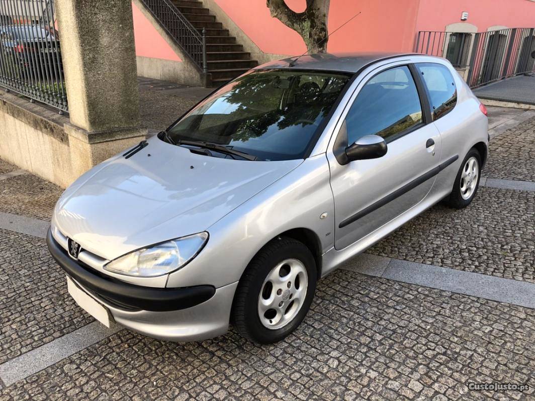 Peugeot  XS 75 Cv Março/99 - à venda - Ligeiros