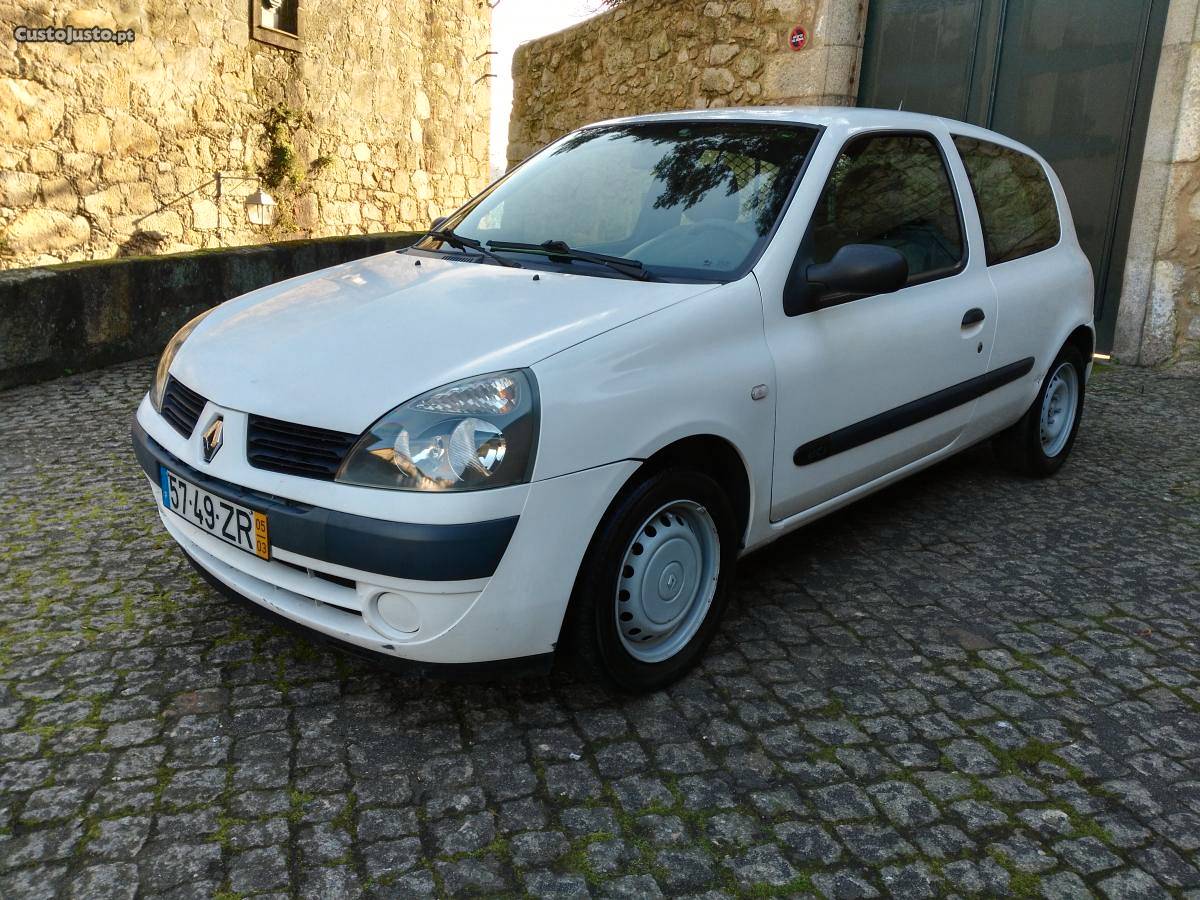 Renault Clio 1.5dci.d.a/ a.c Março/05 - à venda -
