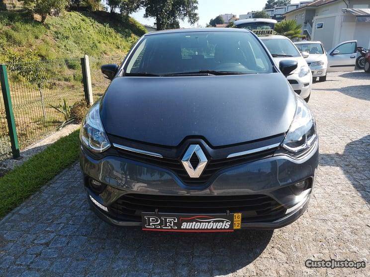 Renault Clio limited  Dezembro/16 - à venda -