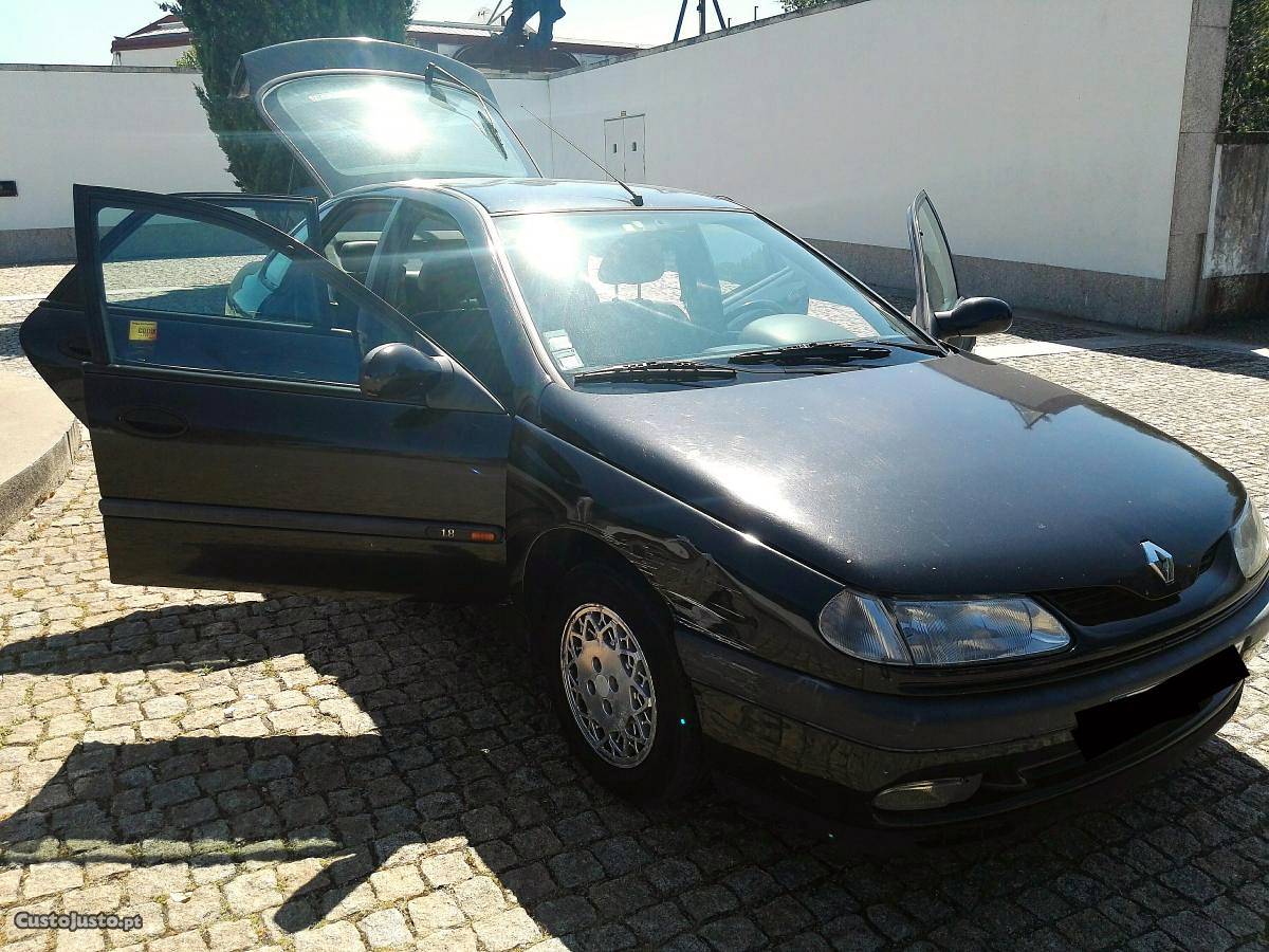 Renault Laguna 1.8 RXE Janeiro/95 - à venda - Ligeiros