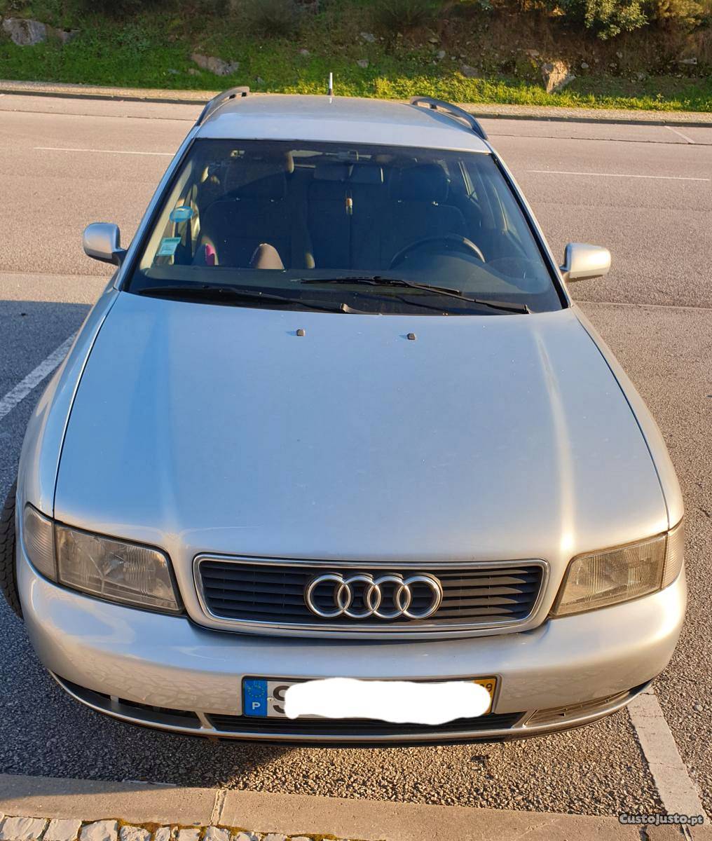 Audi A4 B5 Afn Março/99 - à venda - Ligeiros Passageiros,