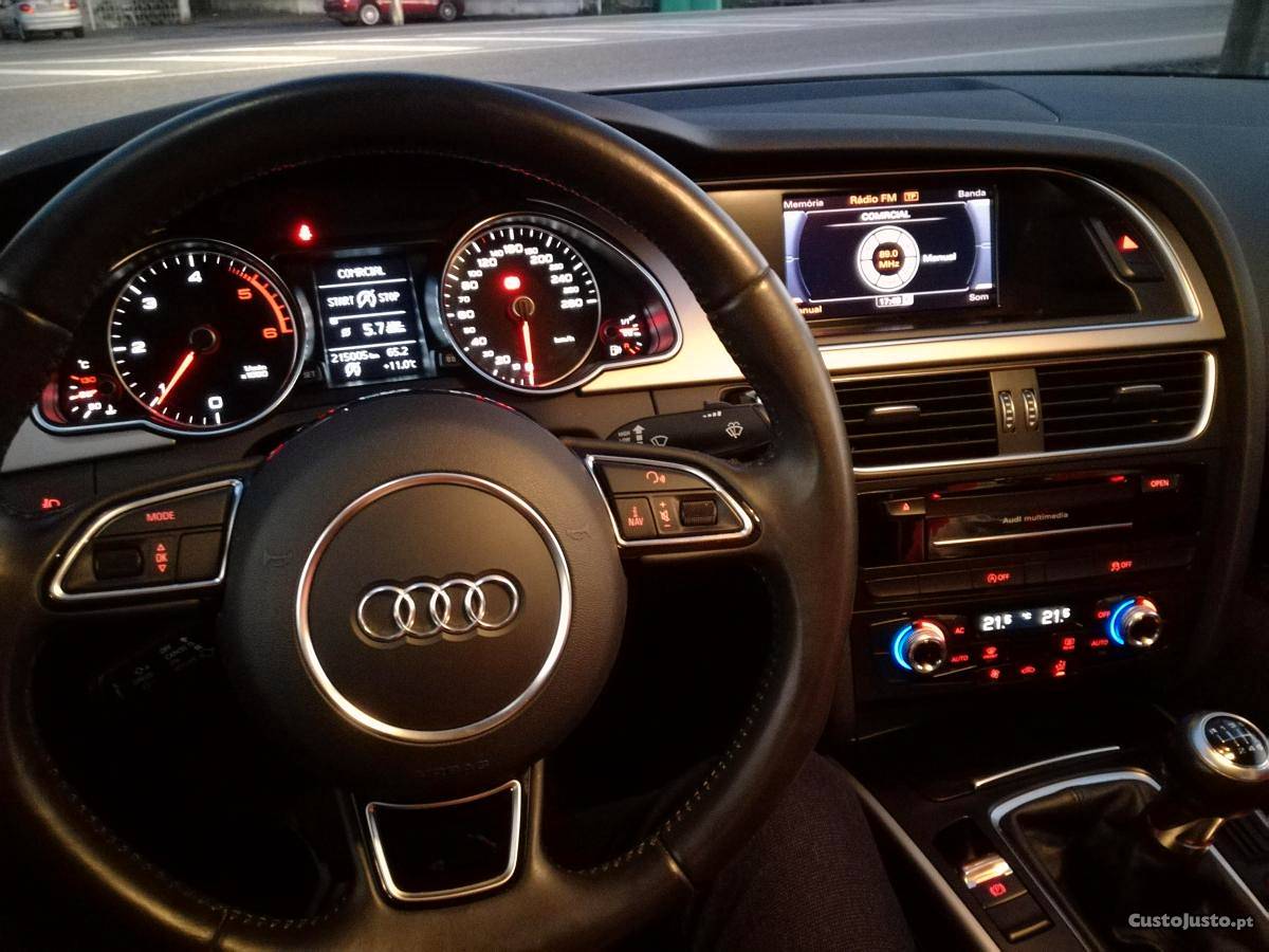 Audi A5 Sportback Janeiro/12 - à venda - Ligeiros
