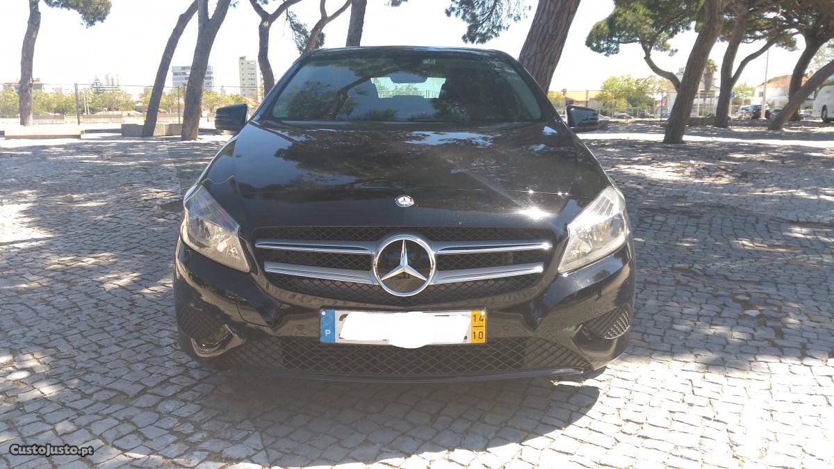 Mercedes-Benz A 180 CDI URBAN Outubro/14 - à venda -