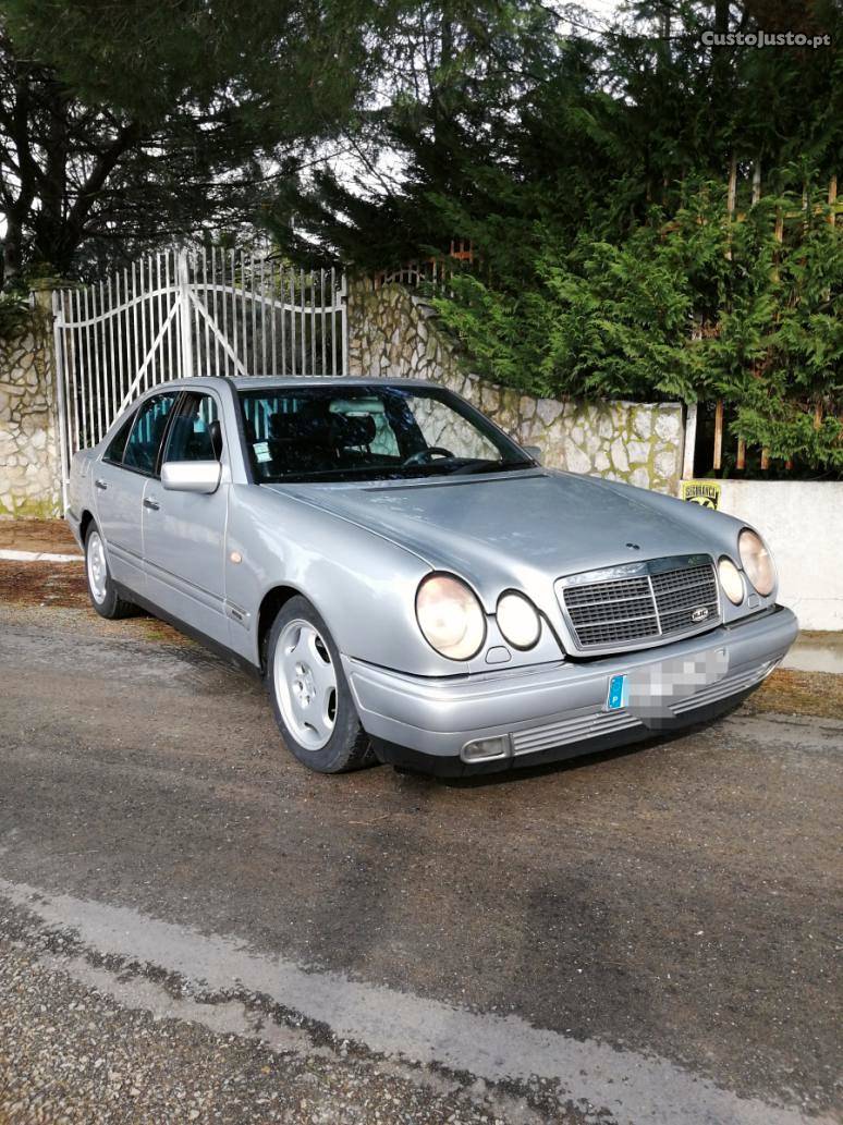 Mercedes-Benz E 290 Turbo Diesel Setembro/96 - à venda -